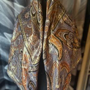 Vintage Oscar De La Renta wrap